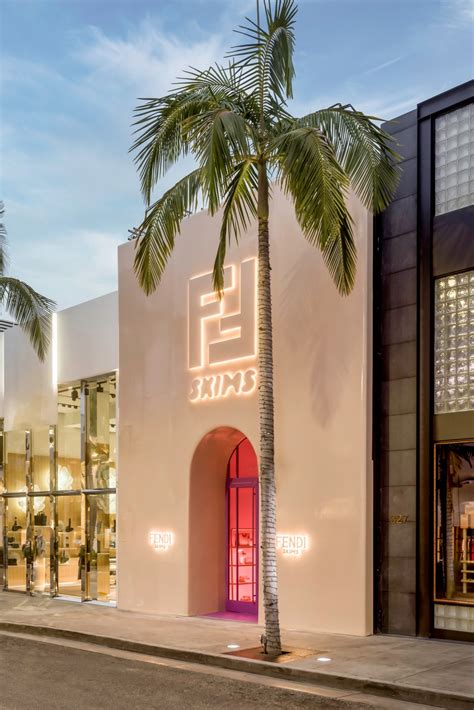 rodeo drive fendi|beverly hills rodeo boutique.